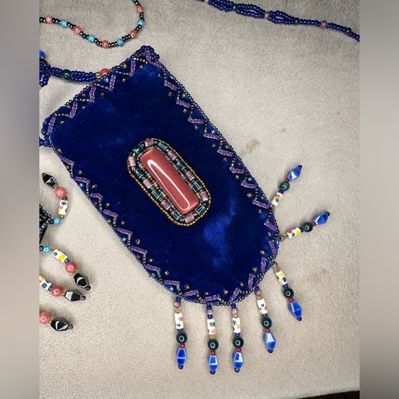 Mini Hand Beaded Velvet Amulet Bags - Picture 6 of 7